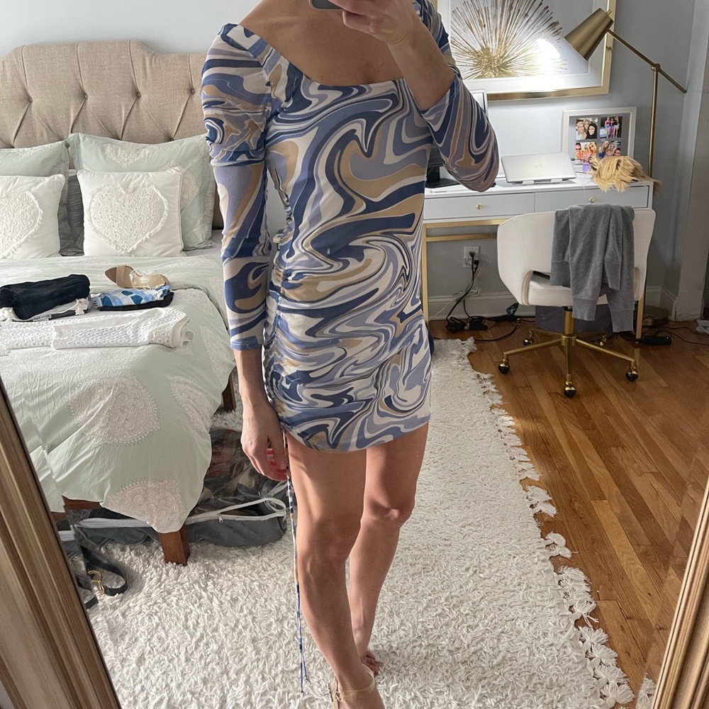 Le Lis Long Sleeve Dress